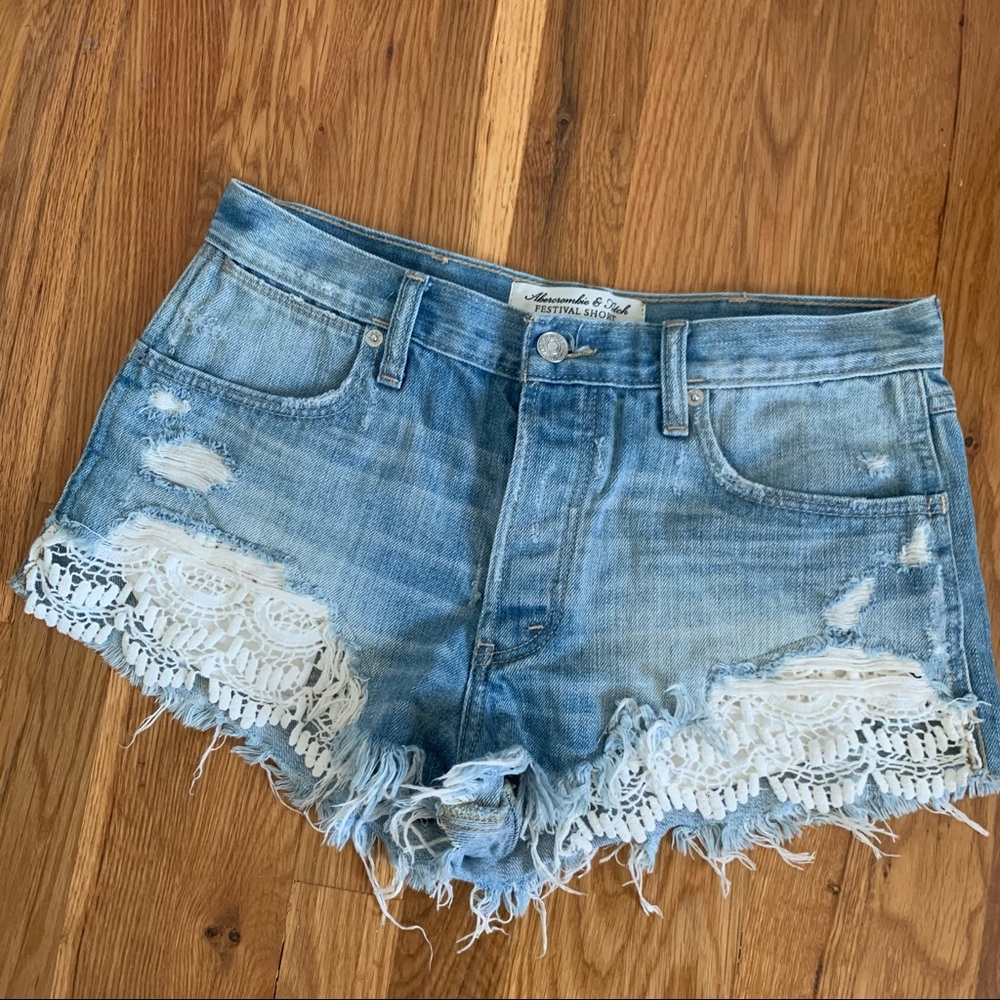 A&F festival shorts